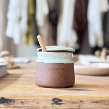 Stoneware Sugar Pot with Spoon