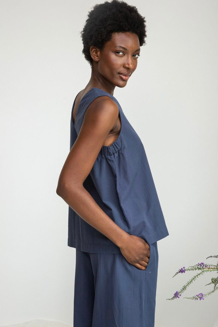 V-Neck Poplin Vest