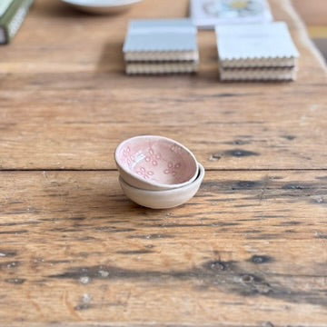 wonki ware salt dish in pink