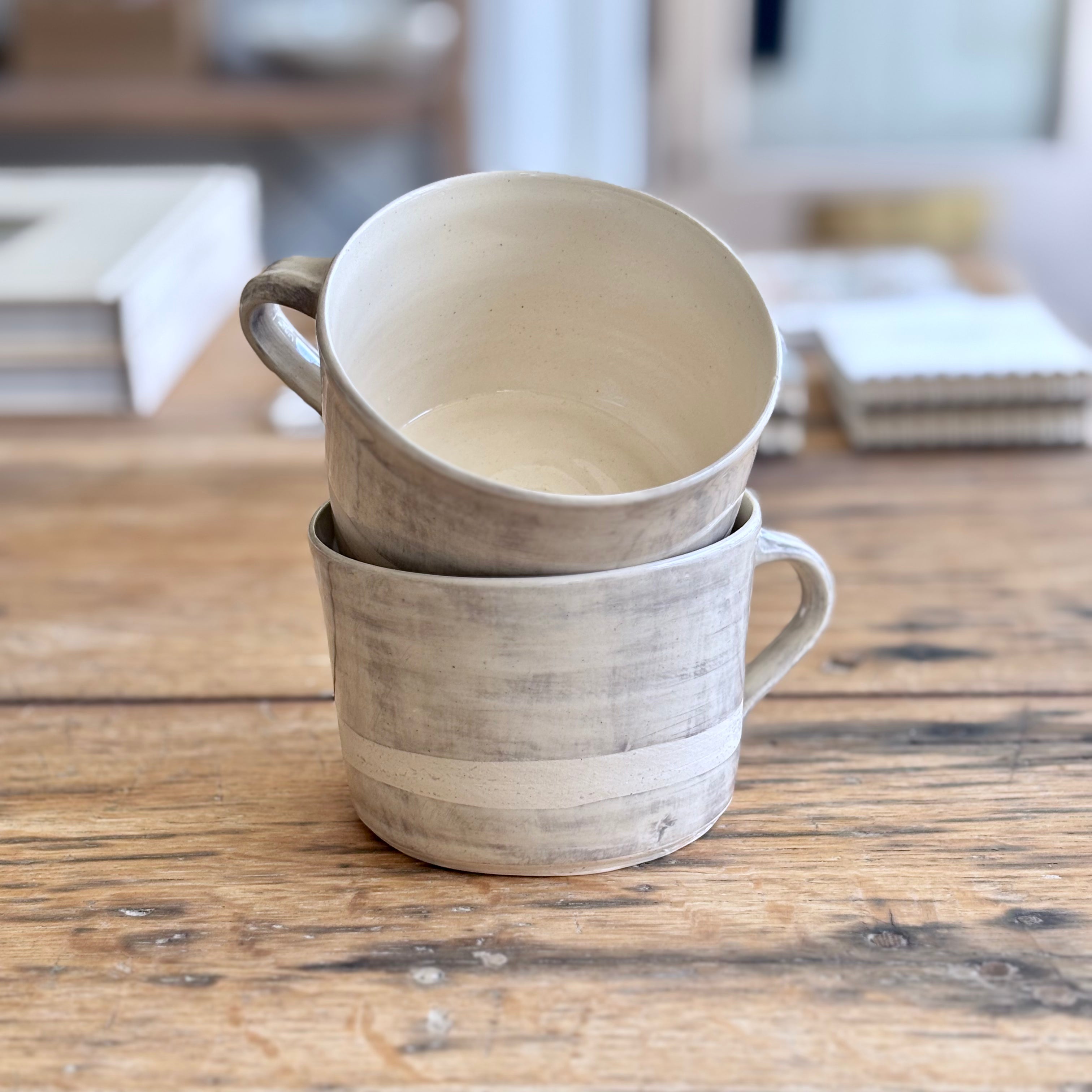 Squat Mug Grey Wax Line | Handmade Pottery