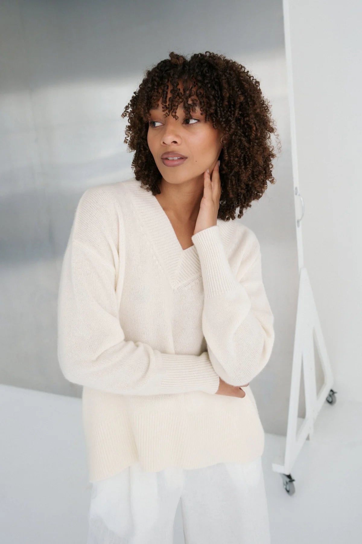 Cashmere Blend V-Neck Jumper