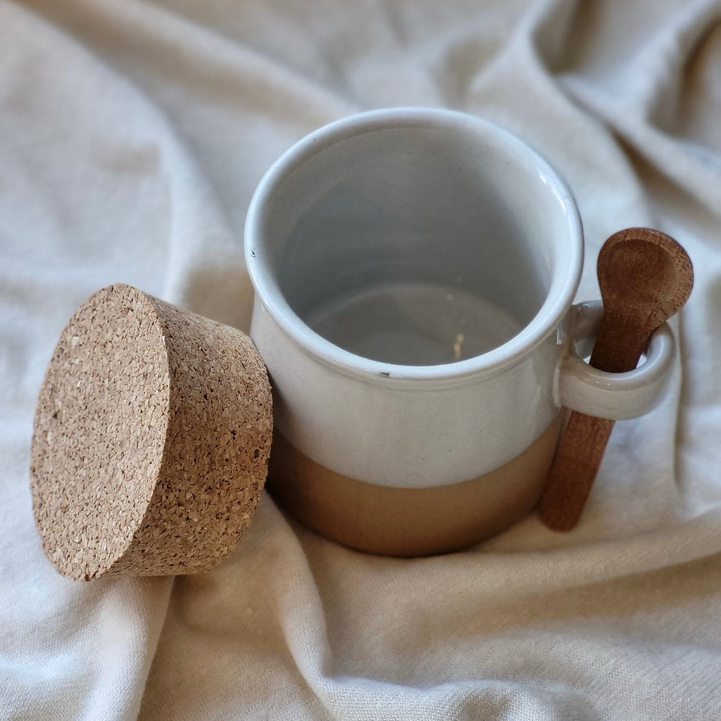 Dahee Pot with Wooden Spoon image 2