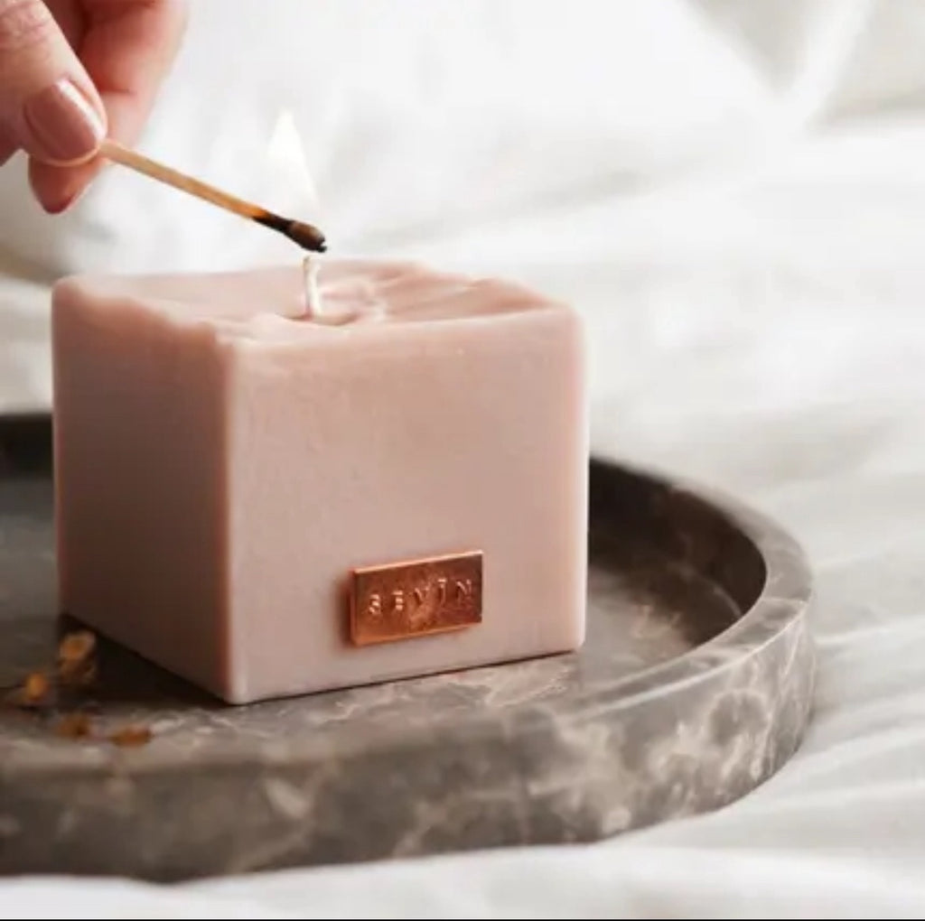 Naked Luxury Scented Candle image 1