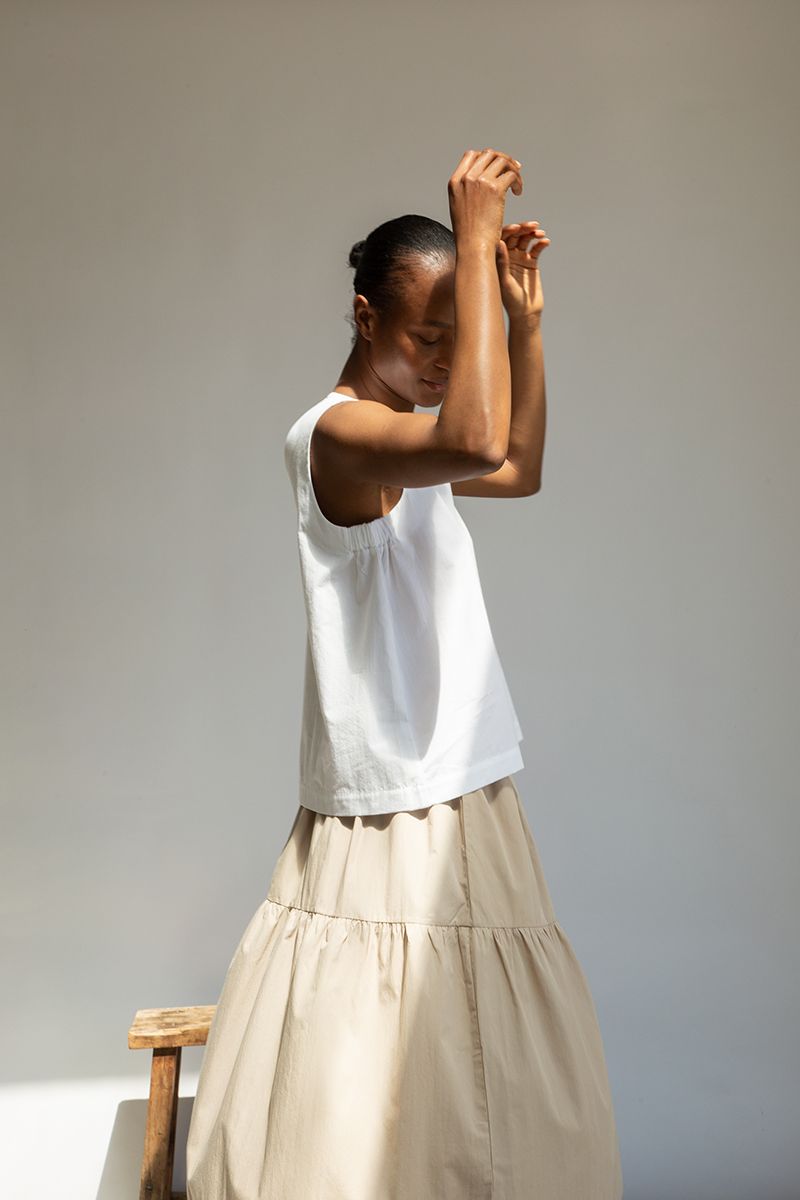 V-Neck Poplin Vest