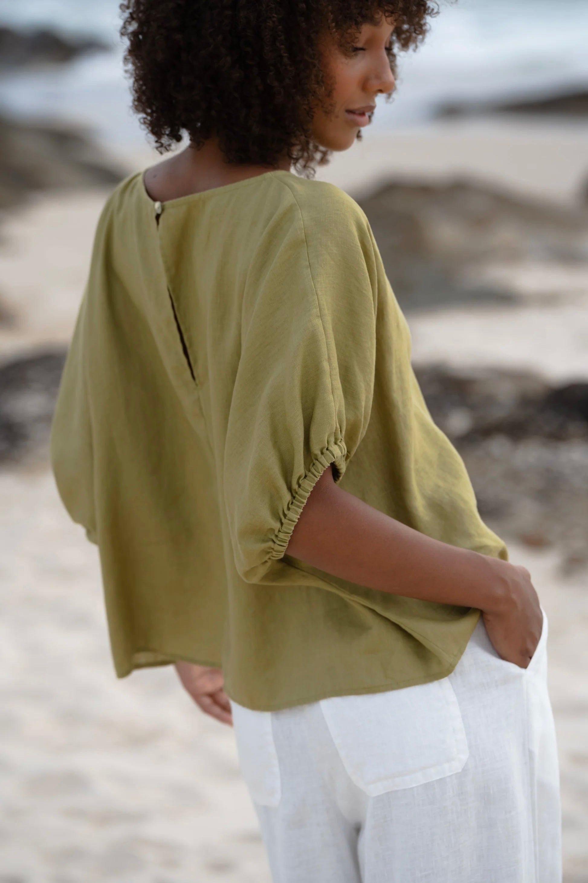 Relaxed Fit Natural Top