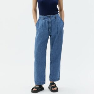 High-waisted cotton hemp denim trousers in light indigo - sustainable Maska fashion