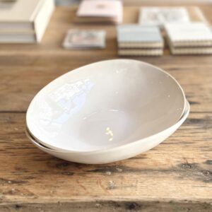 Medium Oval Bowl White | Handmade Pottery